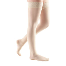 mediven sheer & soft 15-20 mmHg thigh lace topband petite closed toe wheat size VII