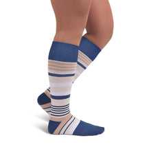 Rejuva Motley Stripe 20-30 mmHg Knee High Compression Socks, Cream/Navy/White, X-Large